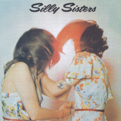 SILLY SISTERS/Same (1976/1st) (シリー・シスターズ/UK)